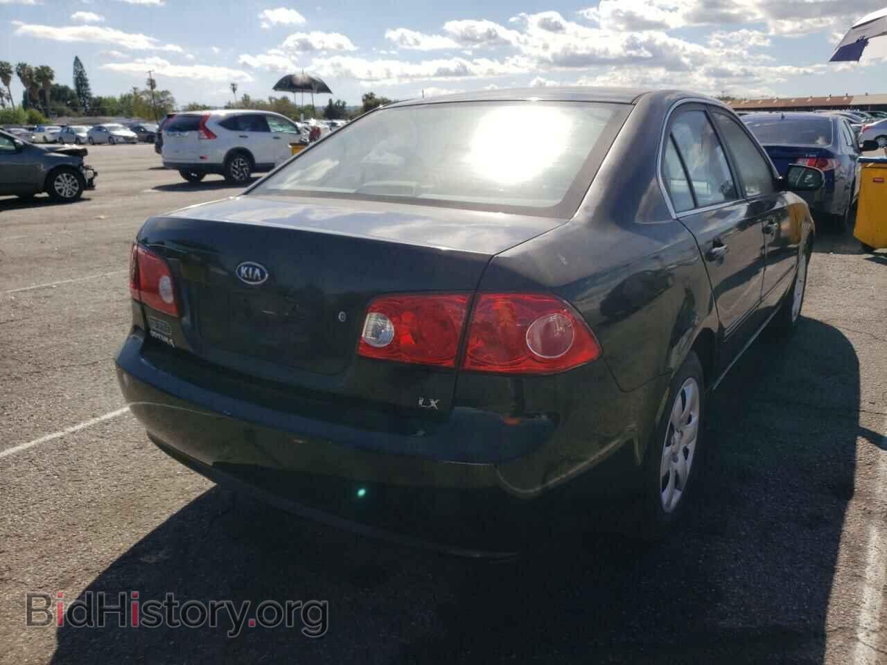 2007 KIA OPTIMA - VIN: KNAGE123775137461 - Photo 4