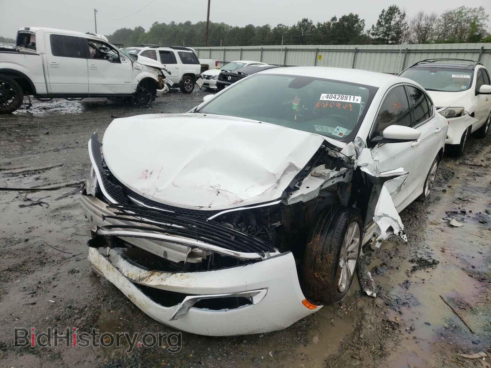 2015 CHRYSLER 200 - VIN: 1C3CCCAB4FN680409 - Photo 2