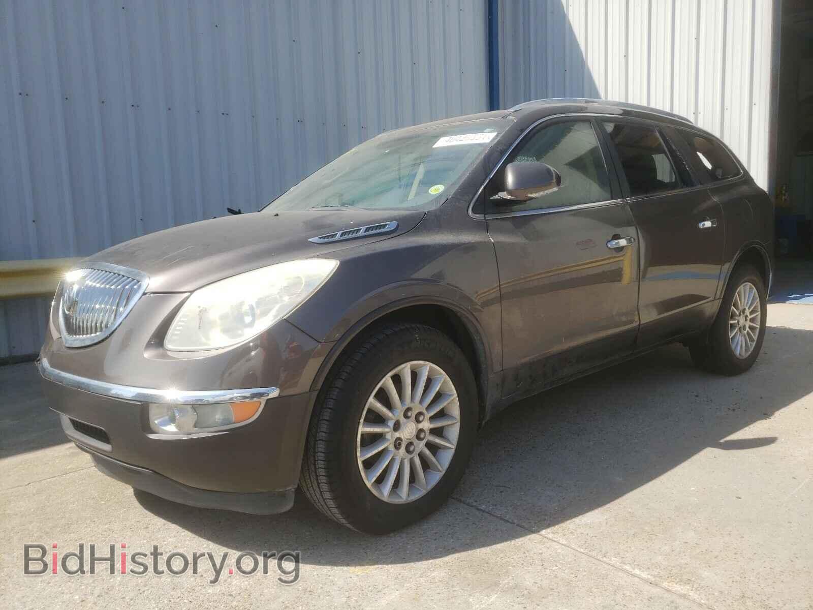 2011 BUICK ENCLAVE - VIN: 5GAKRAEDXBJ199167 - Фото 2