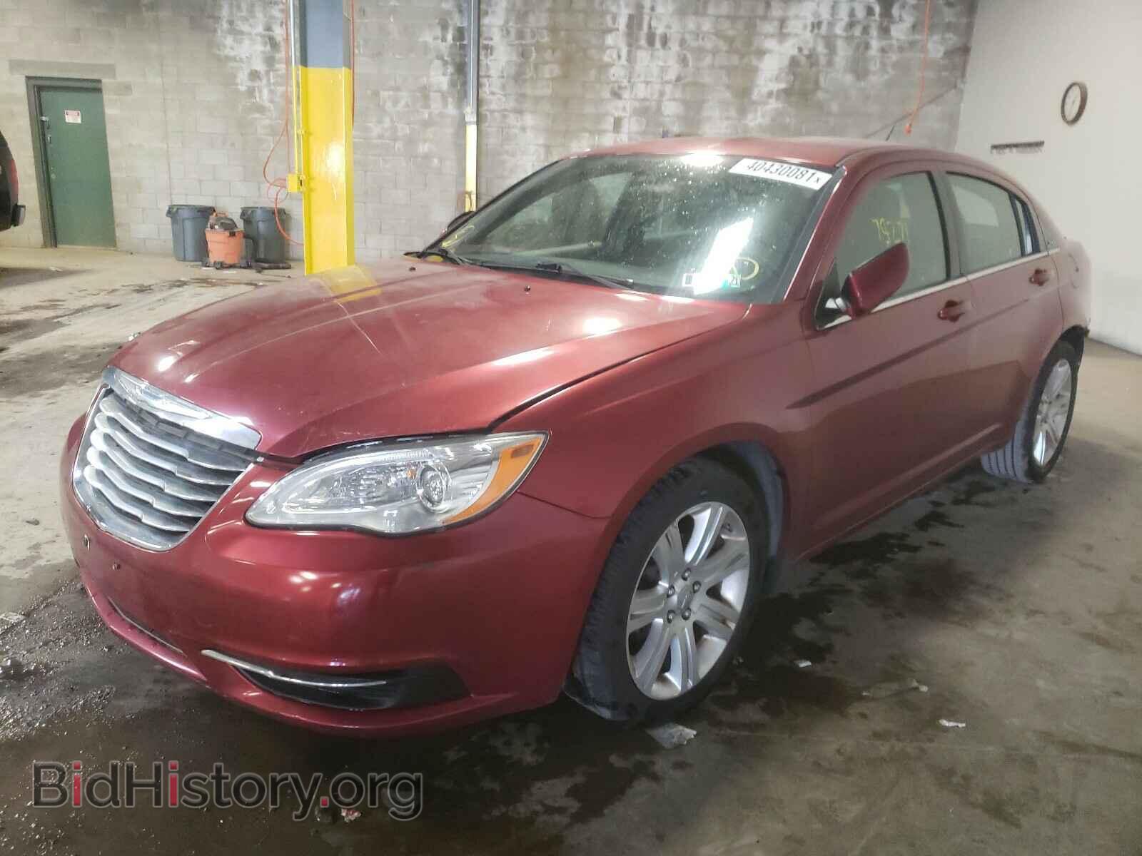 2012 CHRYSLER 200 - VIN: 1C3CCBABXCN295331 - Фото 2