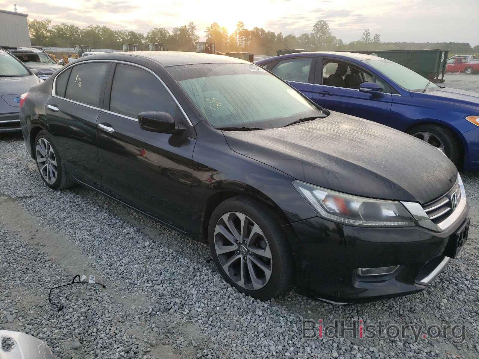 Photo 1HGCR2F53DA248309 - HONDA ACCORD 2013