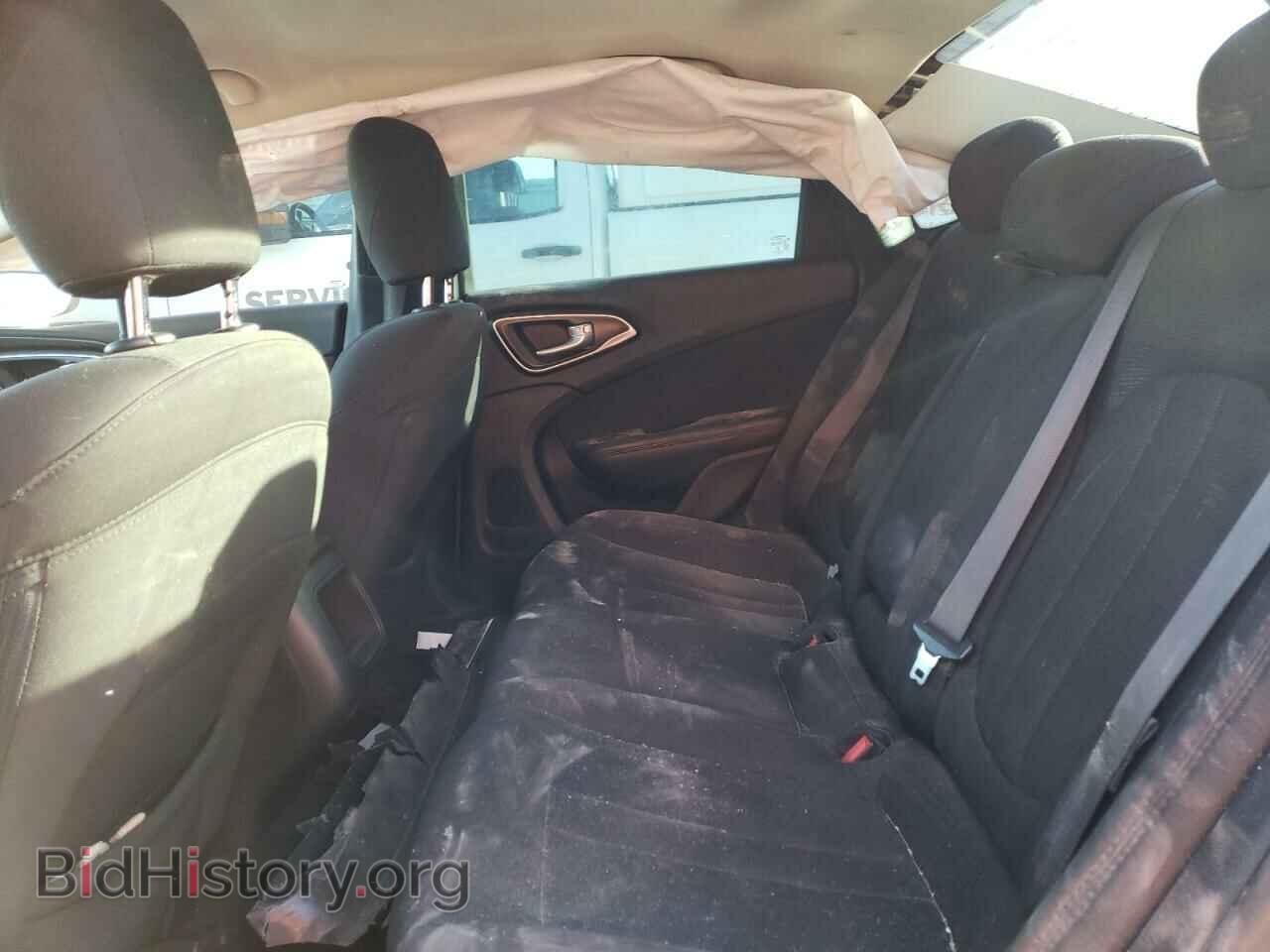 2015 CHRYSLER 200 - VIN: 1C3CCCAB3FN690168 - Фото 10