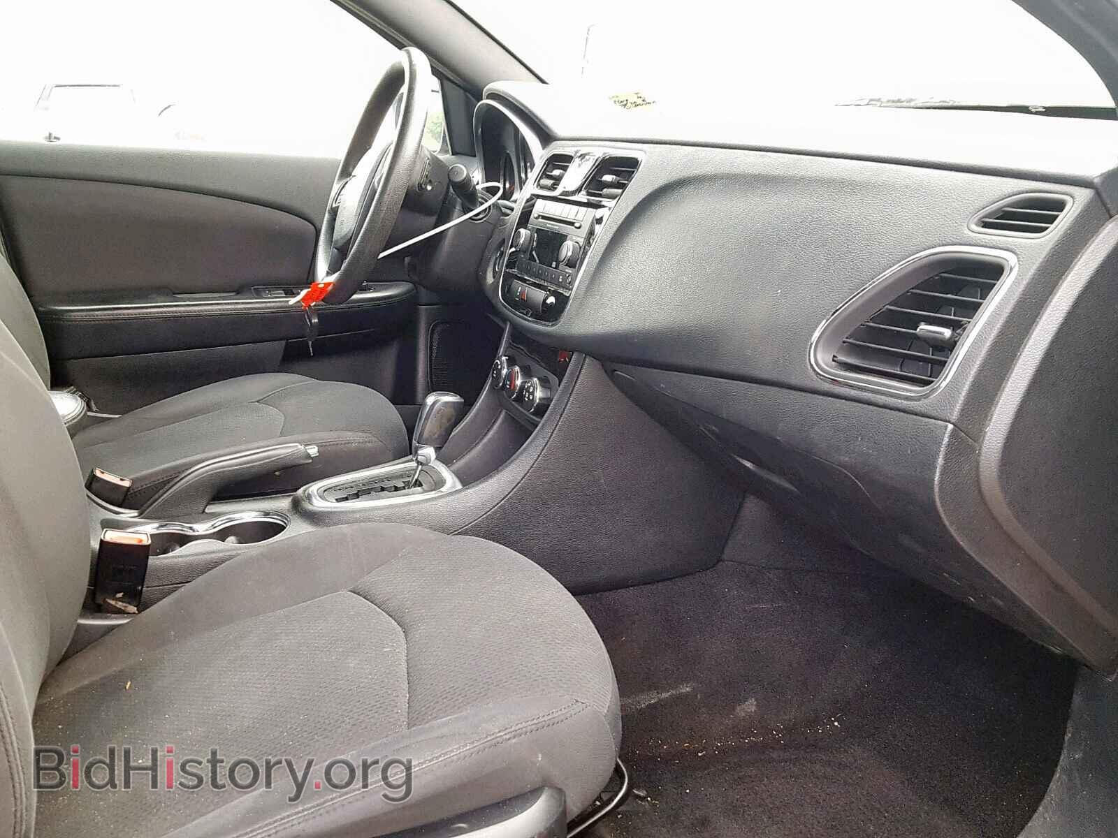 2012 CHRYSLER 200 - VIN: 1C3CCBAB3CN318013 - Фото 5