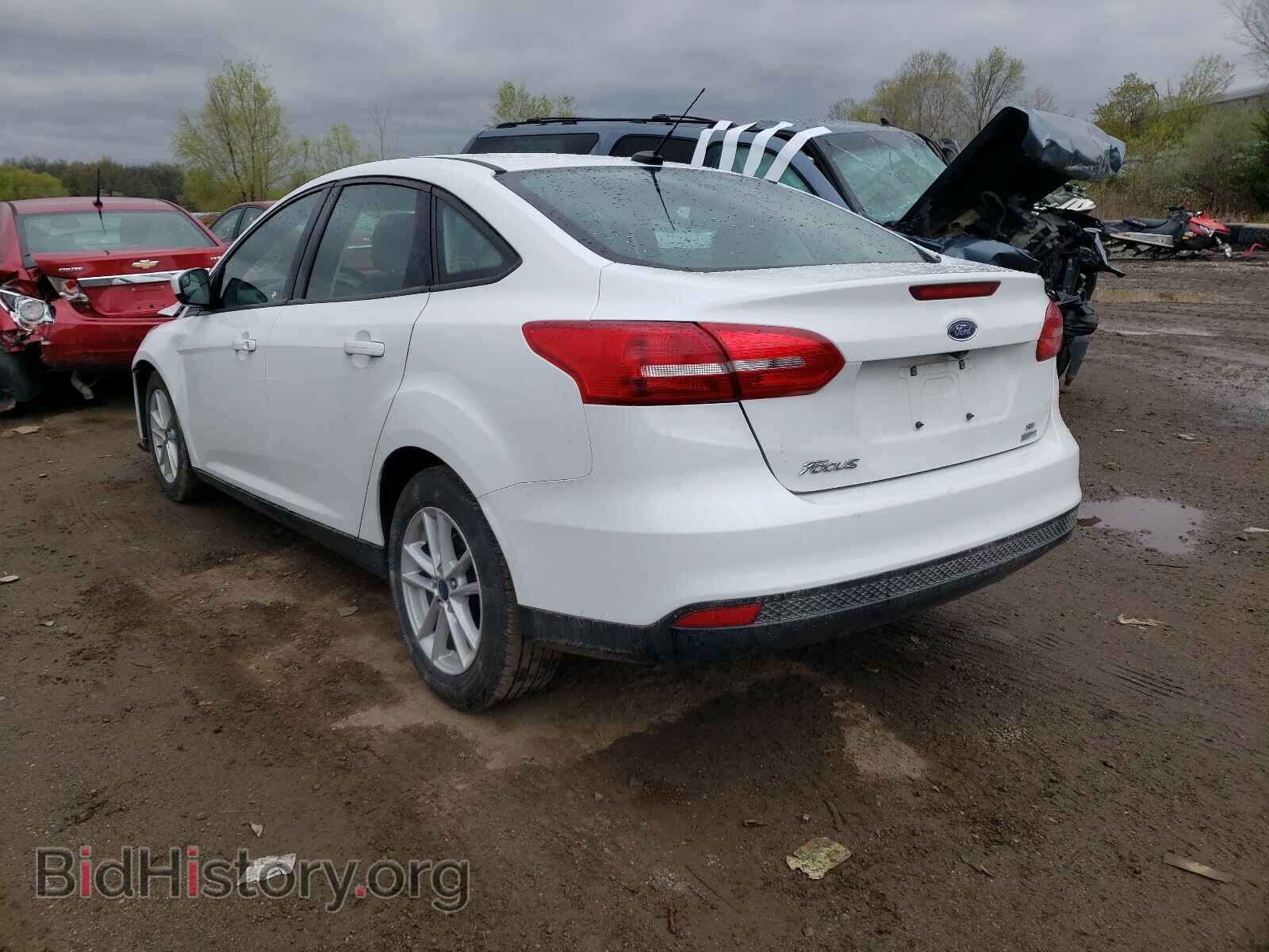 2018 FORD FOCUS - VIN: 1FADP3FE5JL275094 - Фото 3