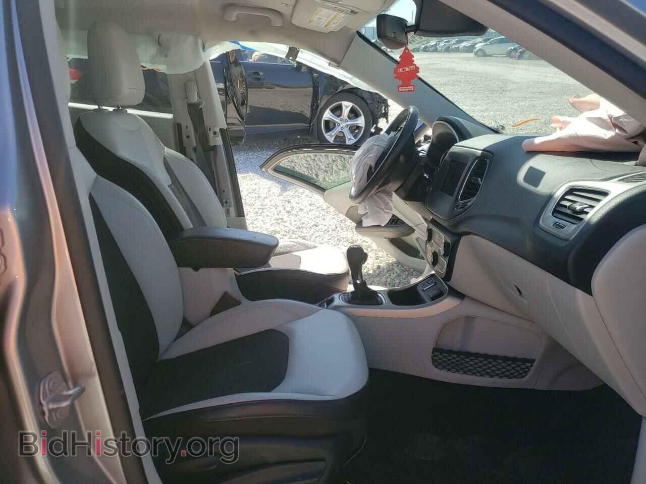 2019 JEEP COMPASS - VIN: 3C4NJCBB1KT851863 - Photo 5
