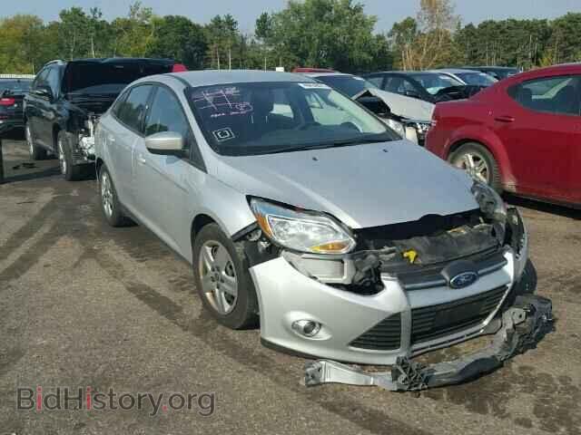 Photo 1FAHP3F26CL163995 - FORD FOCUS 2012