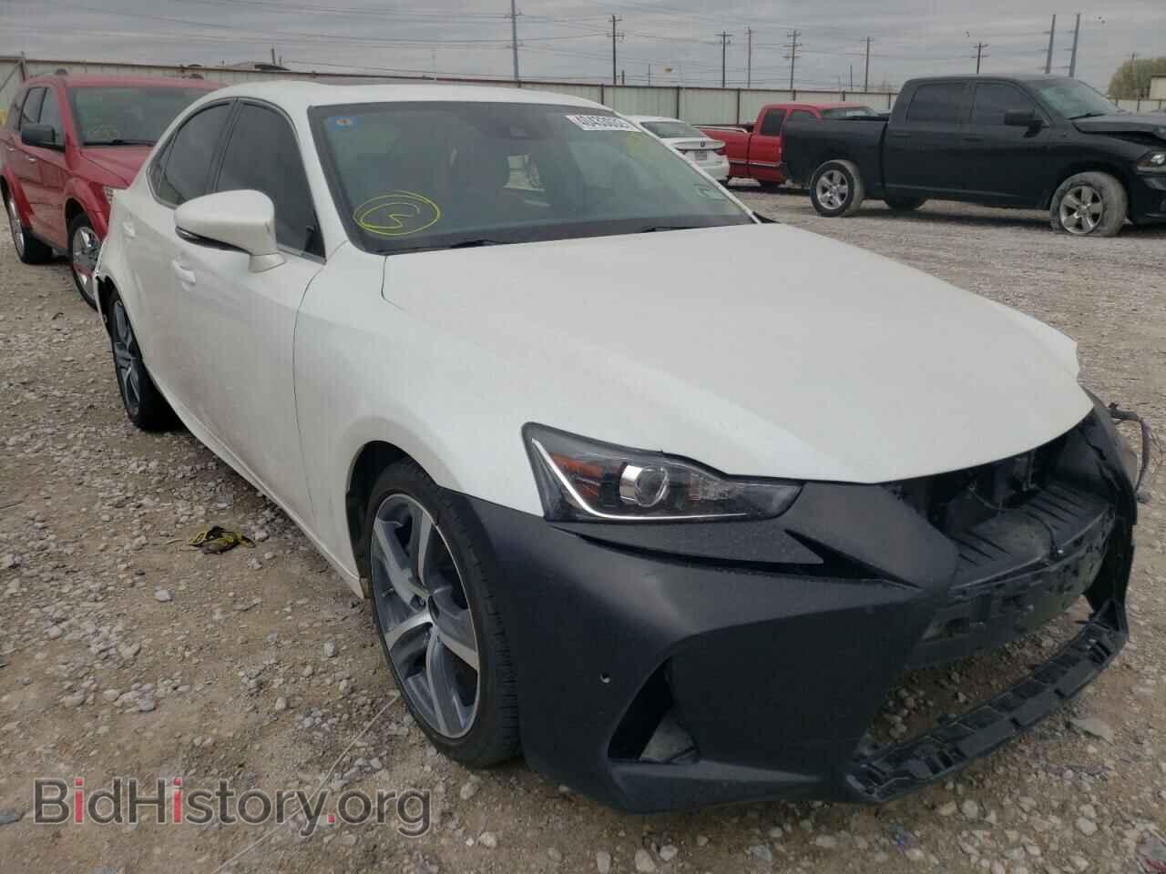 Фотография JTHBA1D24H5049979 - LEXUS IS 2017