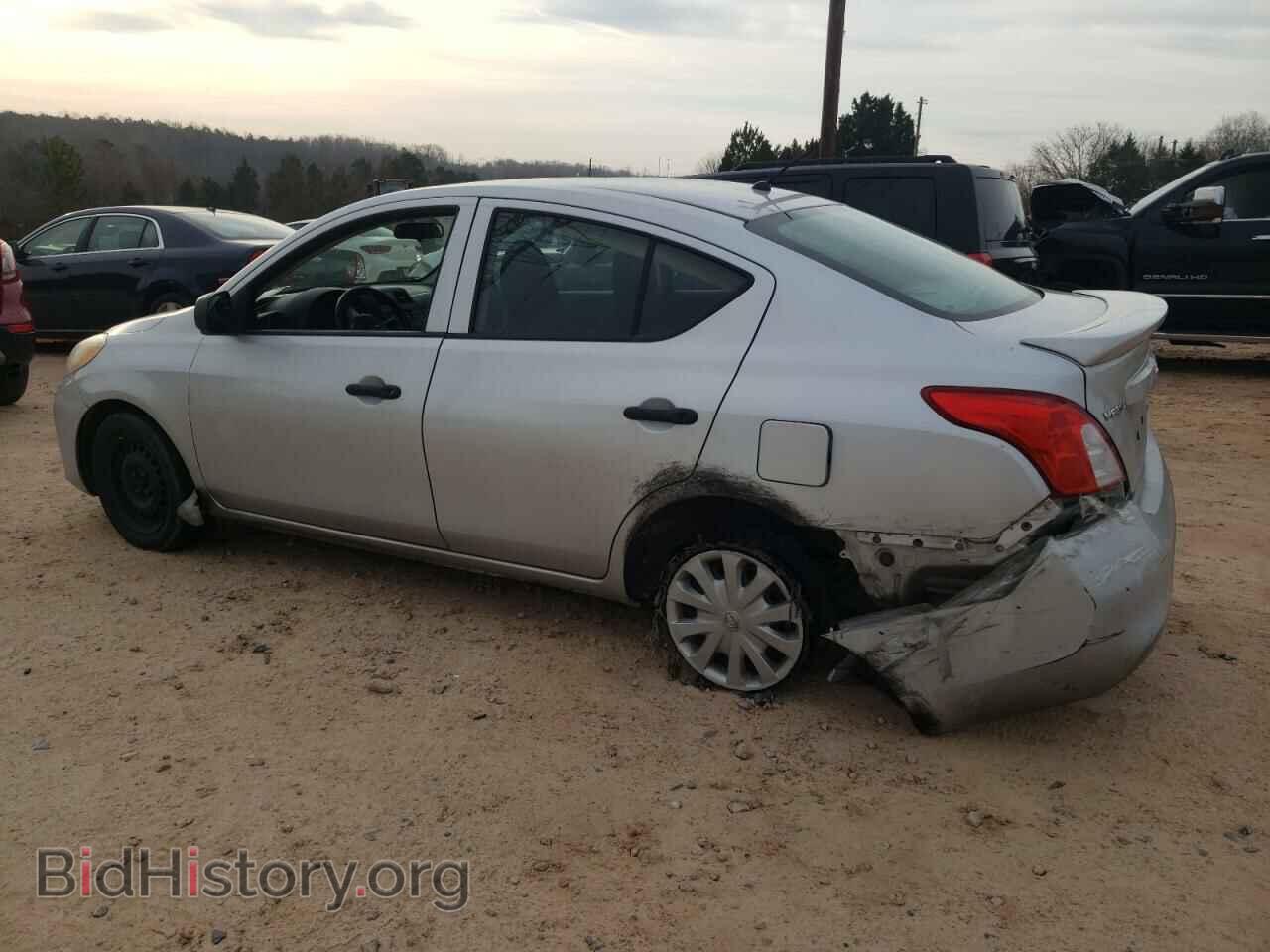 2014 NISSAN VERSA - VIN: 3N1CN7AP6EL859917 - Фото 2