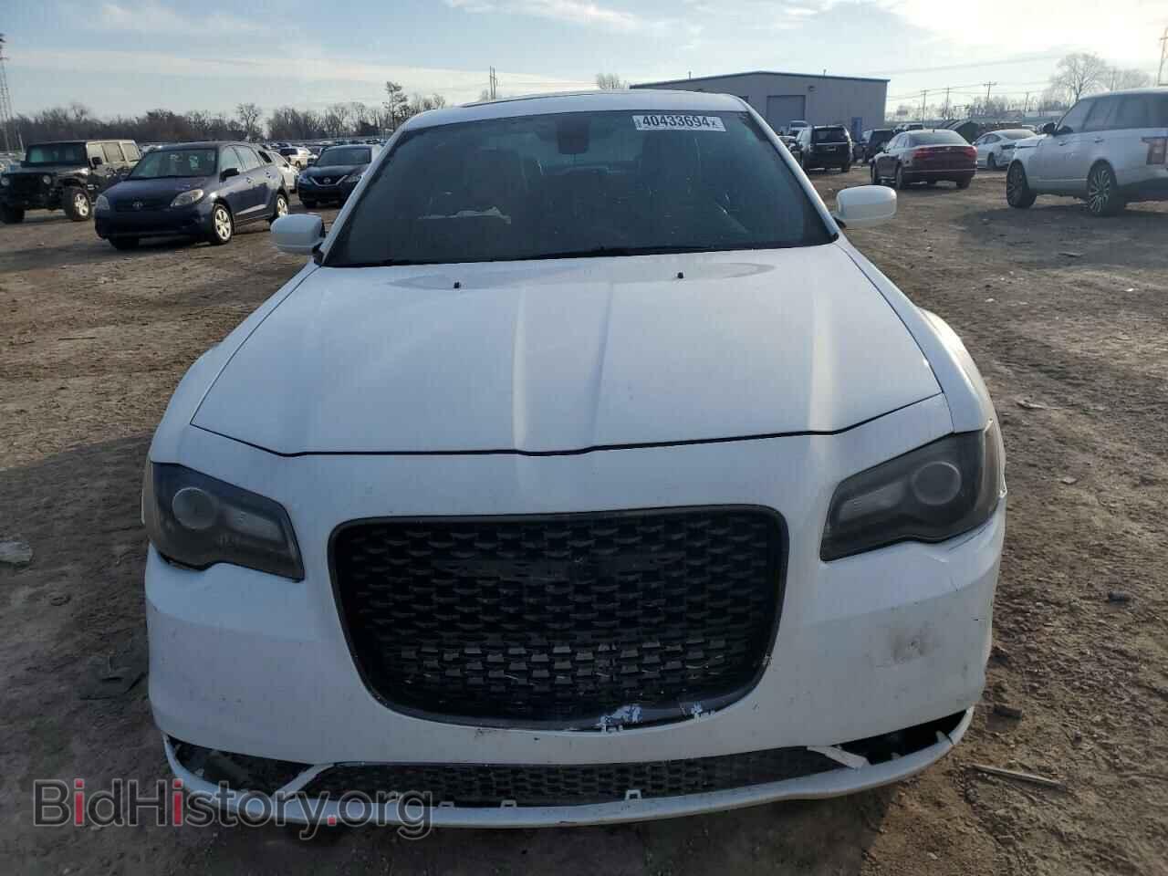 2015 CHRYSLER 300 - VIN: 2C3CCABG2FH772822 - Фото 5