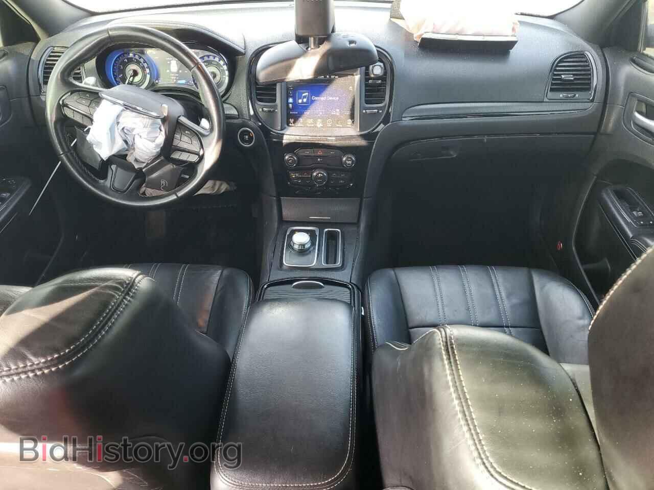 2015 CHRYSLER 300 - VIN: 2C3CCABG2FH772822 - Фото 8