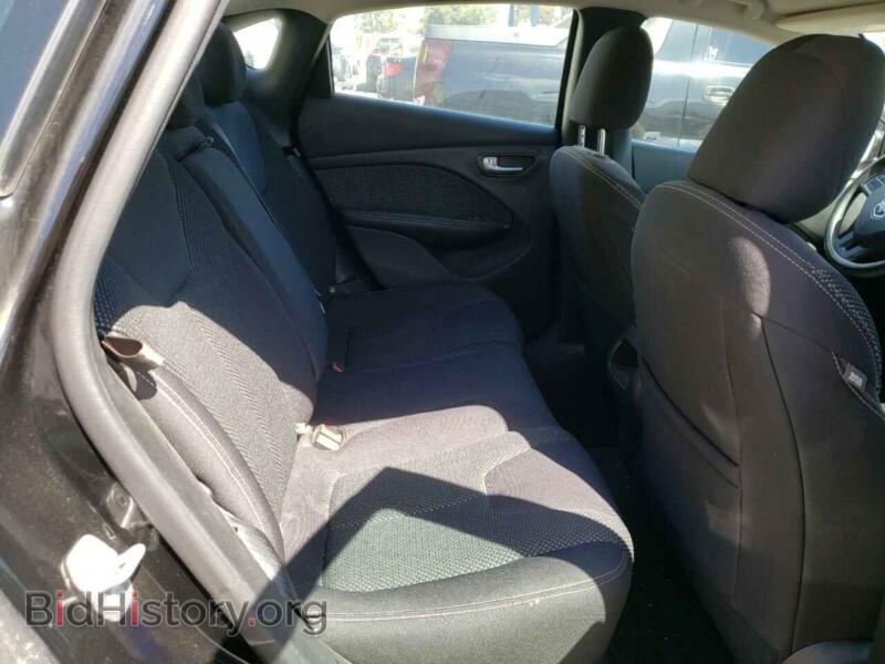 2014 Dodge DART (VIN 1C3CDFBHXED871581) — photo 6 of 10