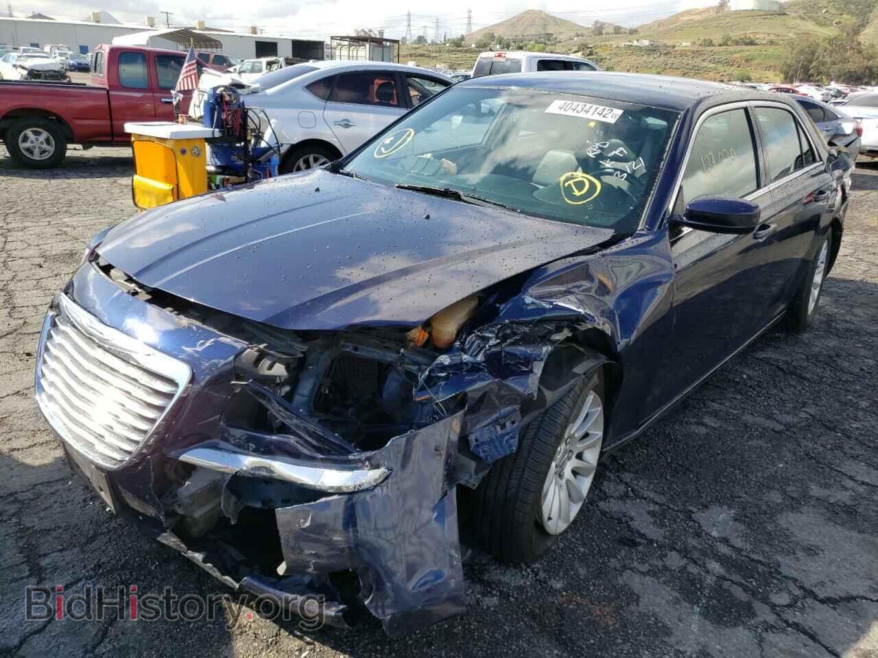 2014 CHRYSLER 300 - VIN: 2C3CCAAG5EH301621 - Photo 2