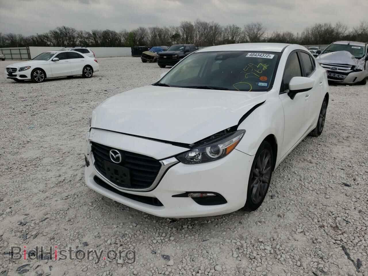 2018 MAZDA 3 - VIN: 3MZBN1V31JM254167 - Фото 2