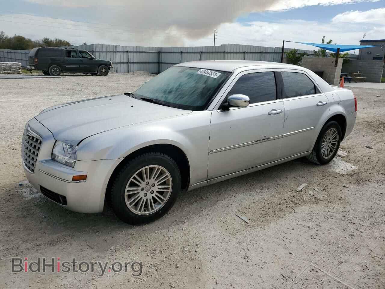 Фотография 2C3CA5CV2AH206274 - CHRYSLER 300 2010