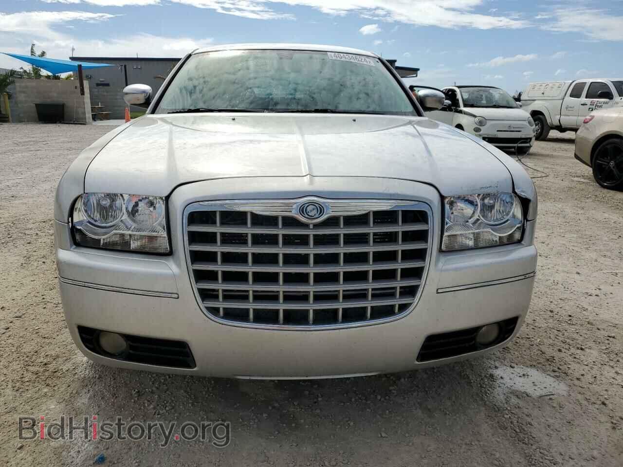 2010 CHRYSLER 300 - VIN: 2C3CA5CV2AH206274 - Фото 5