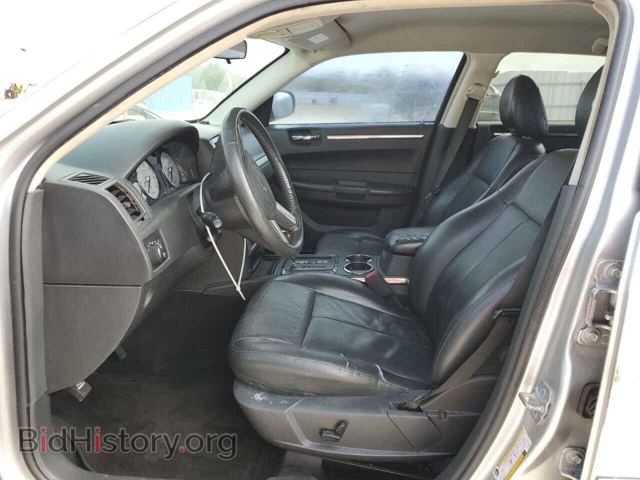 2010 CHRYSLER 300 - VIN: 2C3CA5CV2AH206274 - Фото 7