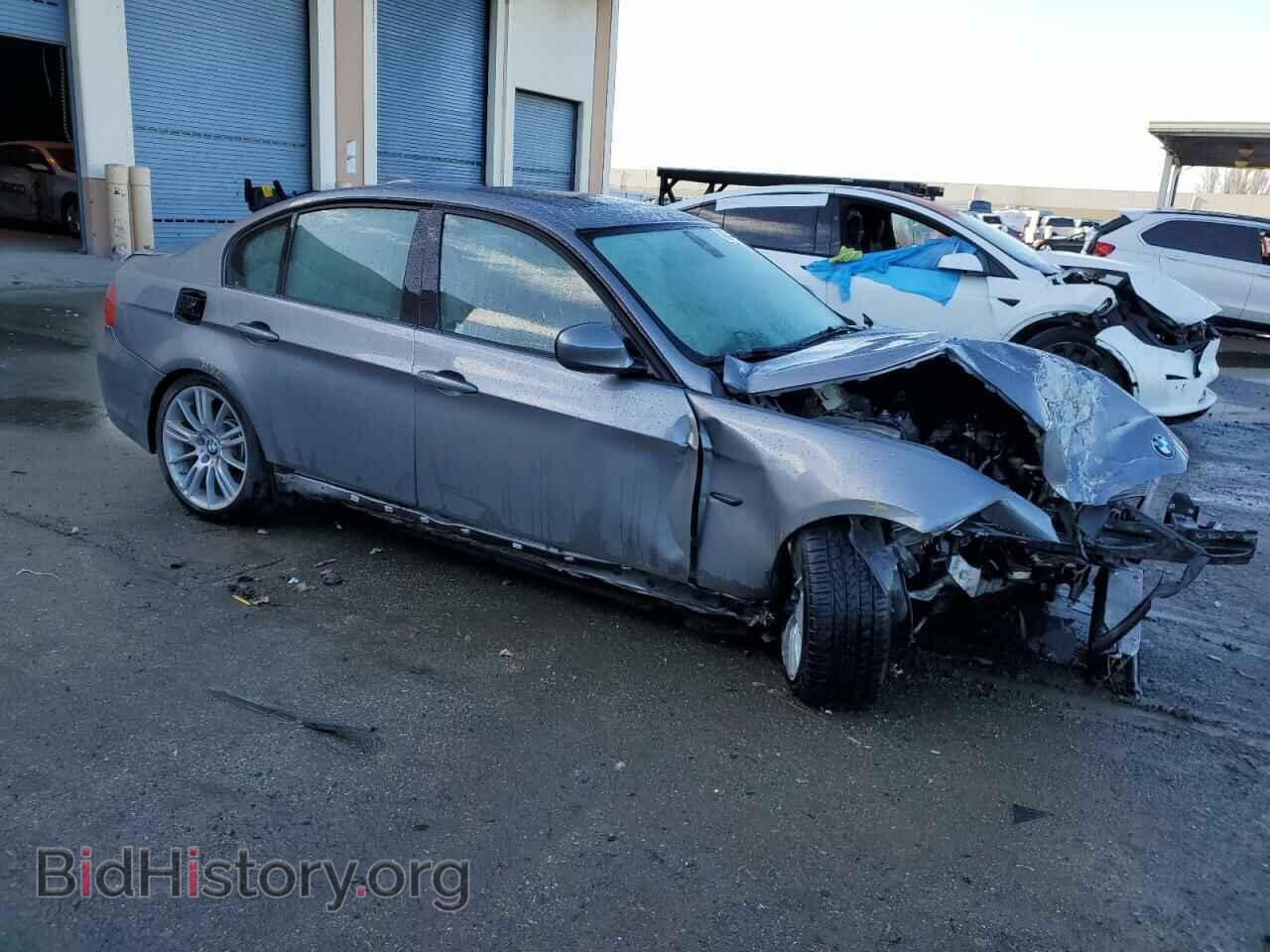 2011 BMW 3 SERIES - VIN: WBAPN7C53BA949391 - Фото 4