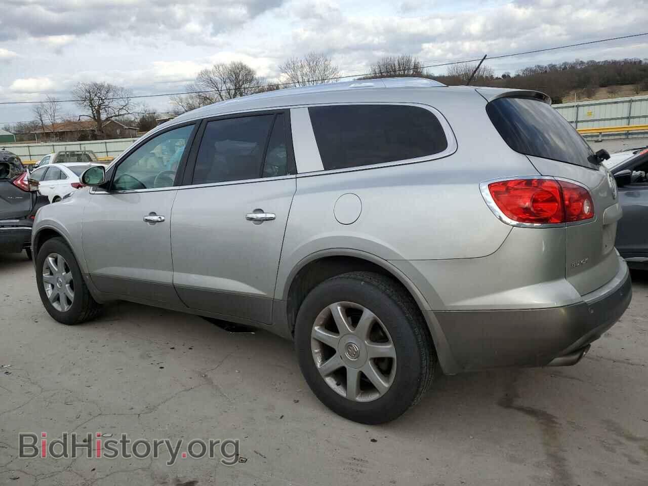 2008 BUICK ENCLAVE - VIN: 5GAEV23798J102013 - Фото 2