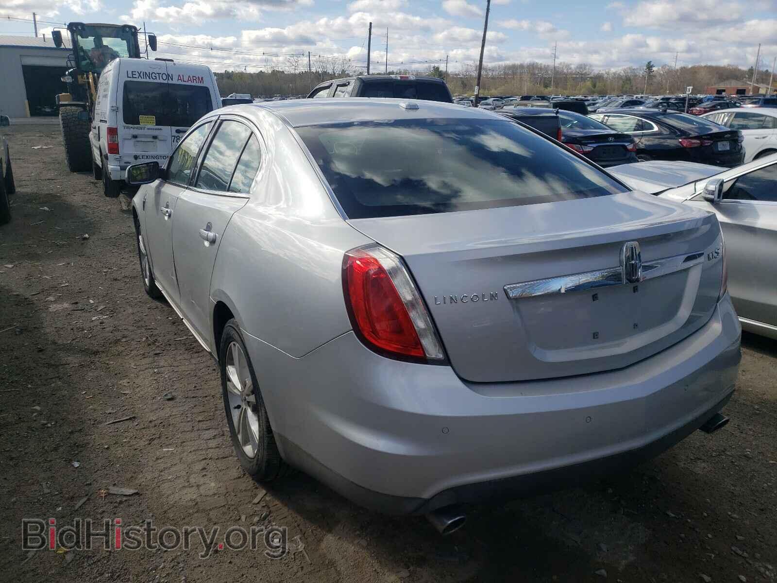 2009 LINCOLN MKS - VIN: 1LNHM93RX9G606573 - Фото 3