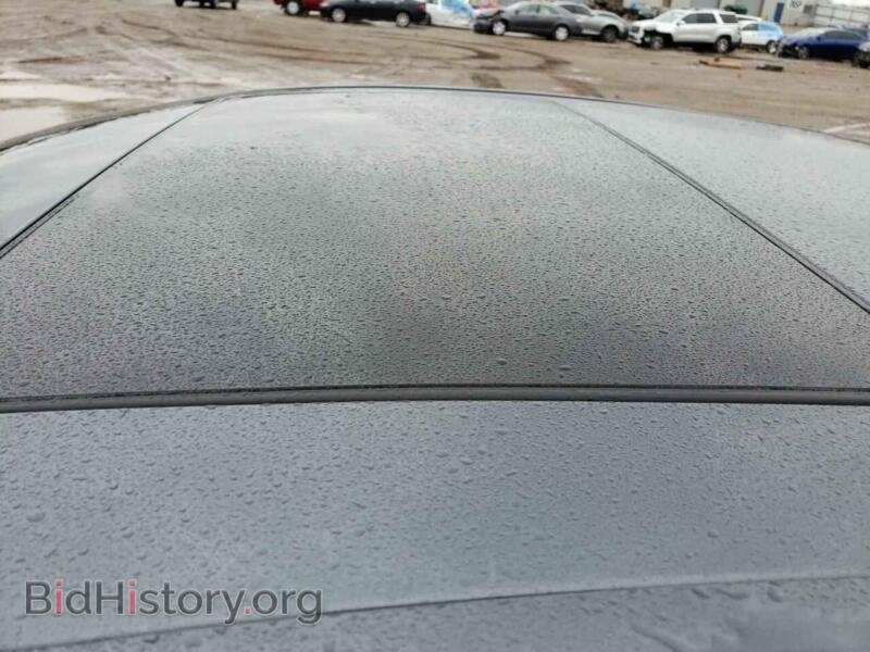 2015 Mercedes-Benz E-CLASS (VIN WDDHF8JB2FB108770) — photo 9 of 10