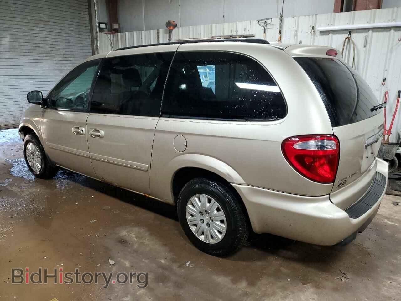 2006 CHRYSLER MINIVAN - VIN: 2A4GP44R06R873704 - Фото 2