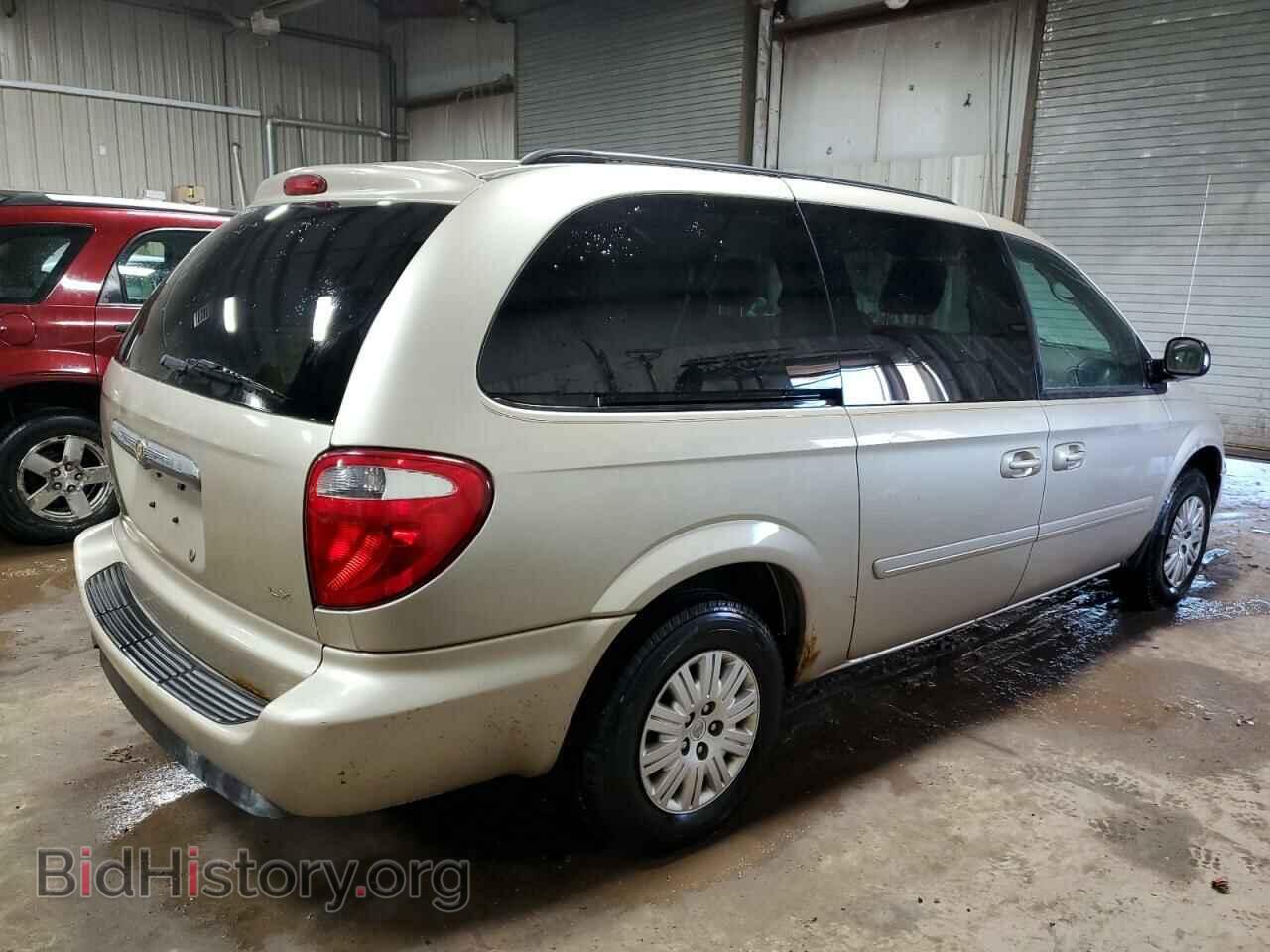 2006 CHRYSLER MINIVAN - VIN: 2A4GP44R06R873704 - Фото 3