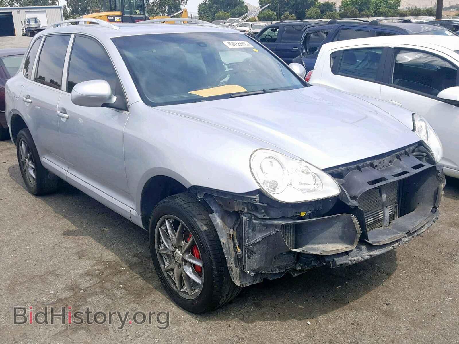 Photo WP1AC29P45LA91933 - PORSCHE CAYENNE TU 2005