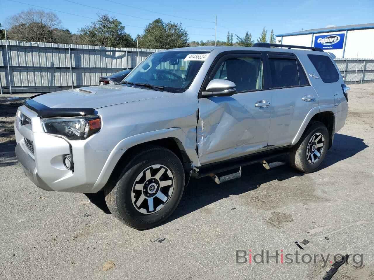 Фотография JTEBU5JR4L5803209 - TOYOTA 4RUNNER 2020