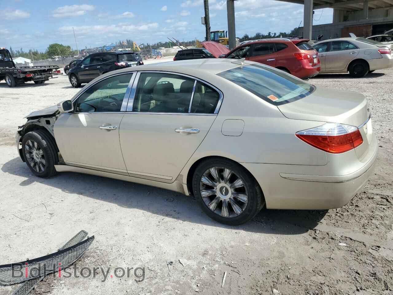 2009 HYUNDAI GENESIS - VIN: KMHGC46E39U033480 - Фото 2