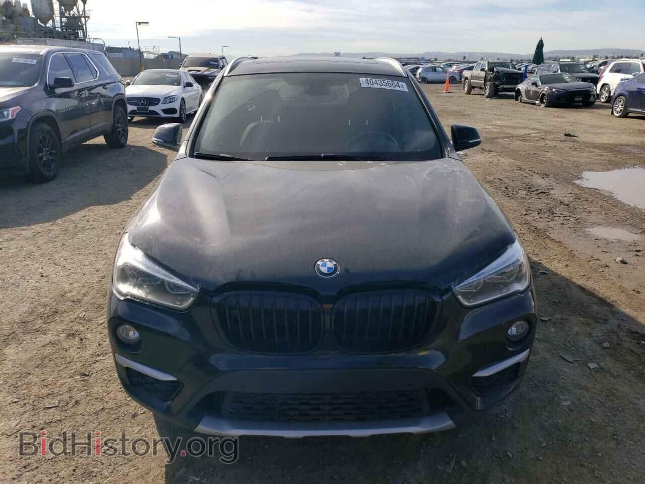 2017 BMW X1 - VIN: WBXHU7C37H5H33270 - Фото 5