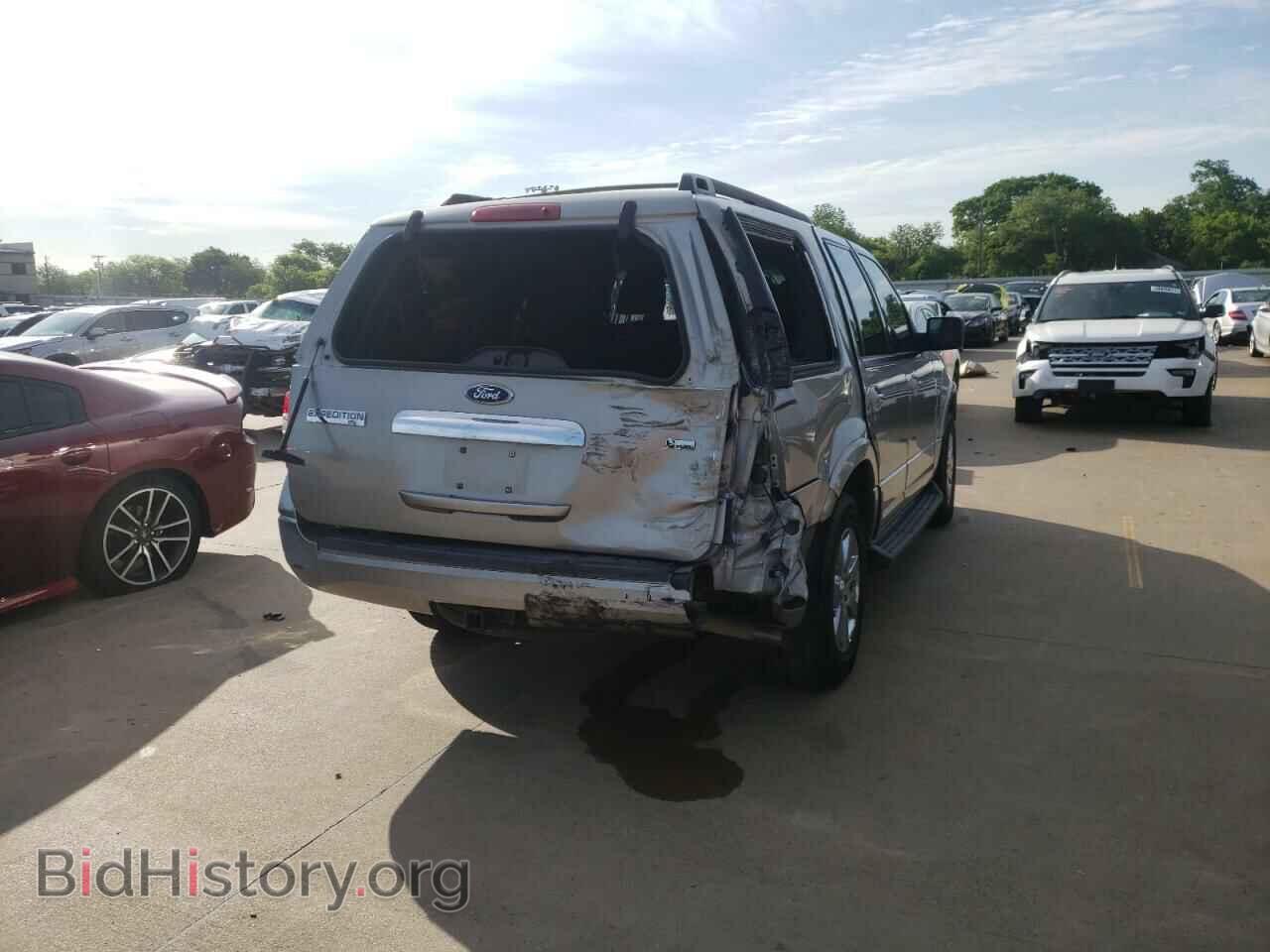 2009 FORD EXPEDITION - VIN: 1FMFU15589LA04118 - Фото 4