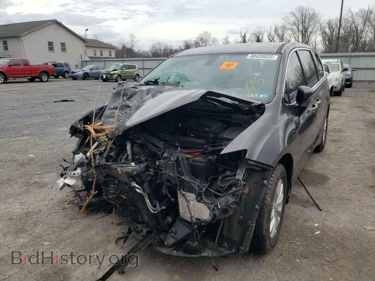 2017 CHRYSLER PACIFICA - VIN: 2C4RC1DG6HR588290 - Photo 2