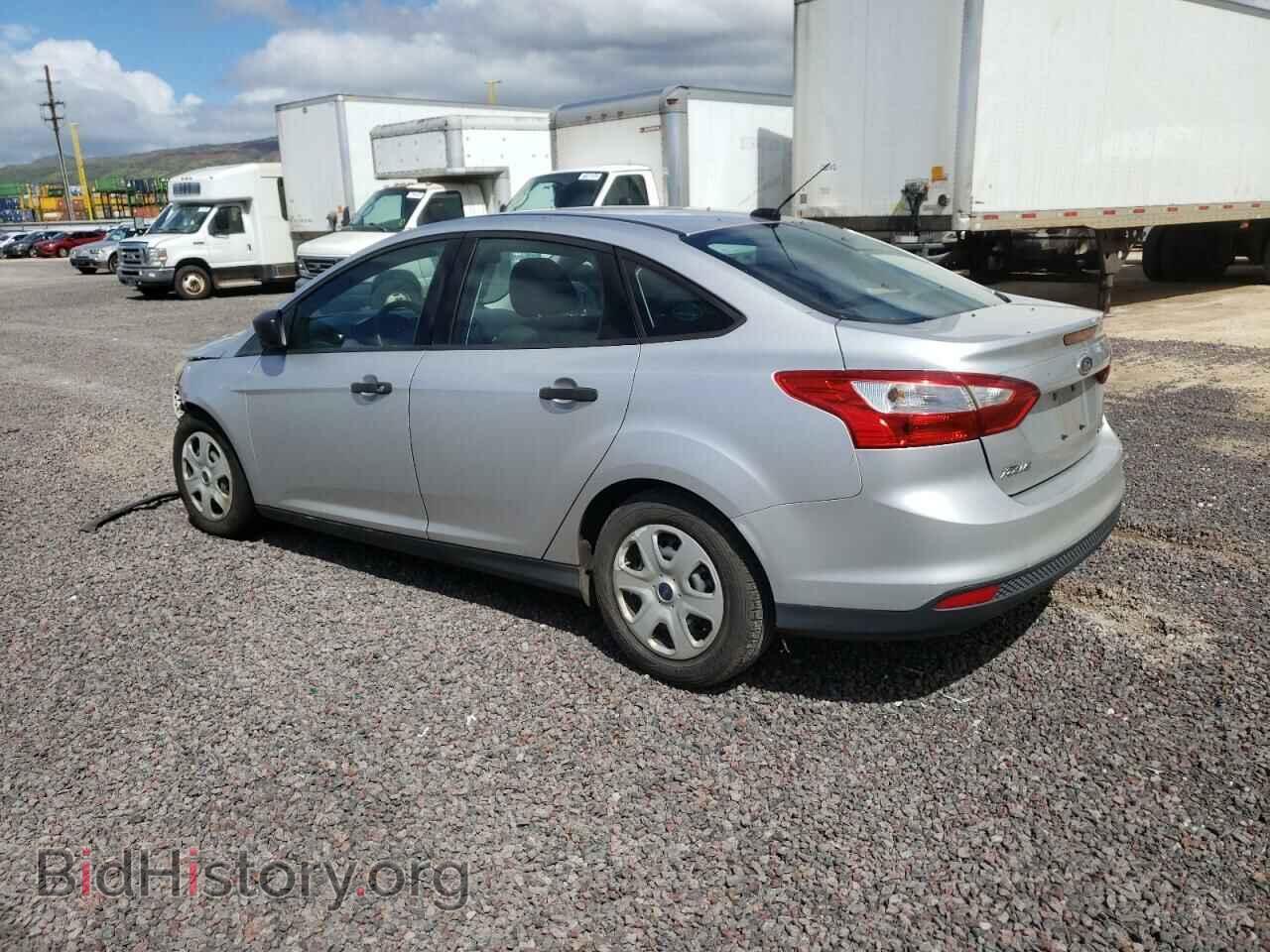 2013 FORD FOCUS - VIN: 1FADP3E28DL100138 - Фото 2