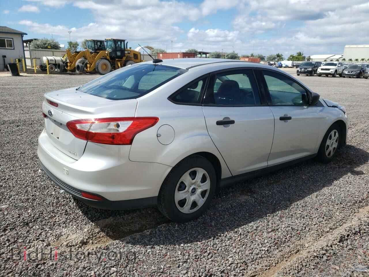2013 FORD FOCUS - VIN: 1FADP3E28DL100138 - Фото 3