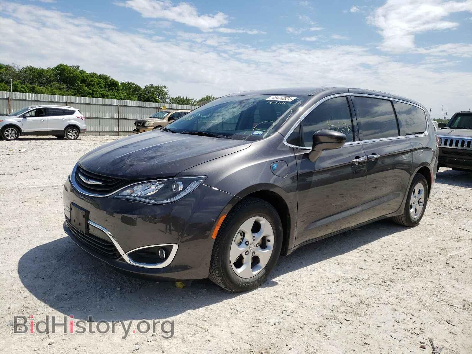 2018 CHRYSLER PACIFICA - VIN: 2C4RC1H70JR187611 - Фото 2