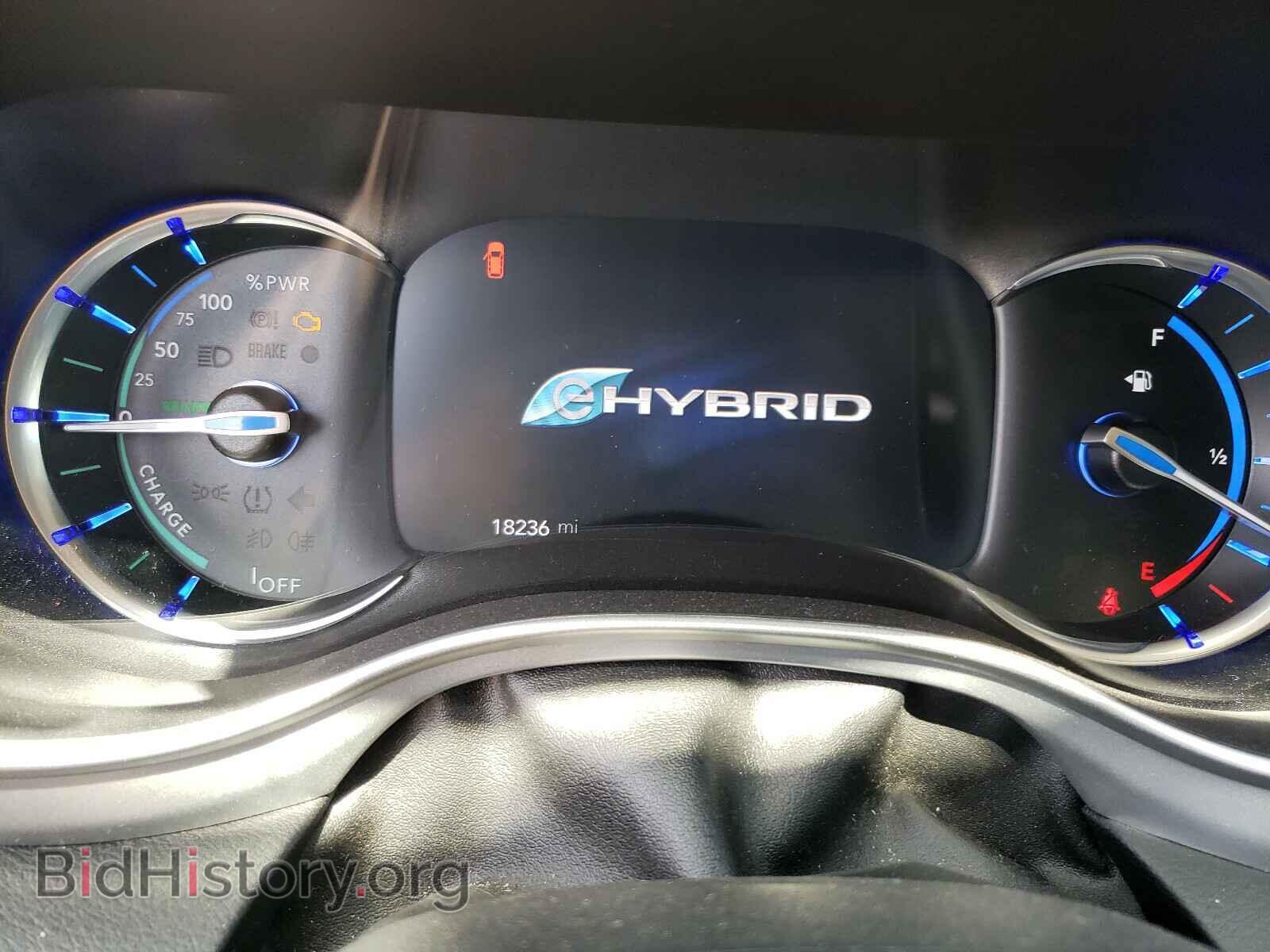 2018 CHRYSLER PACIFICA - VIN: 2C4RC1H70JR187611 - Фото 8