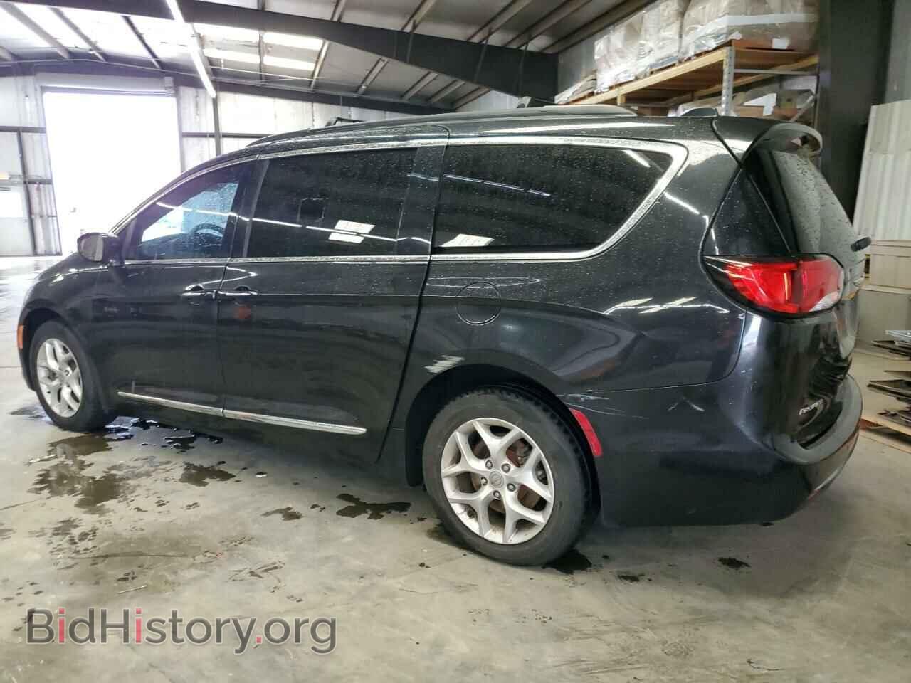 2017 CHRYSLER PACIFICA - VIN: 2C4RC1BG7HR762659 - Photo 2