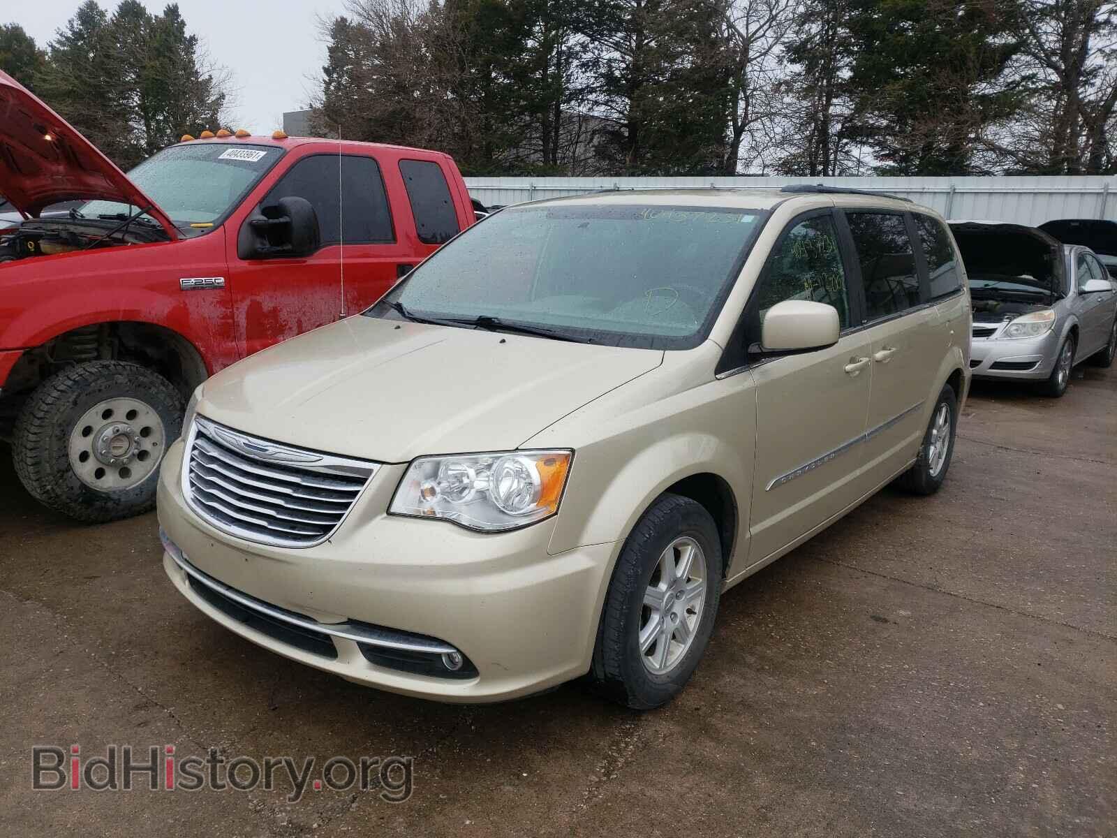 2011 CHRYSLER MINIVAN - VIN: 2A4RR5DG4BR744897 - Photo 2