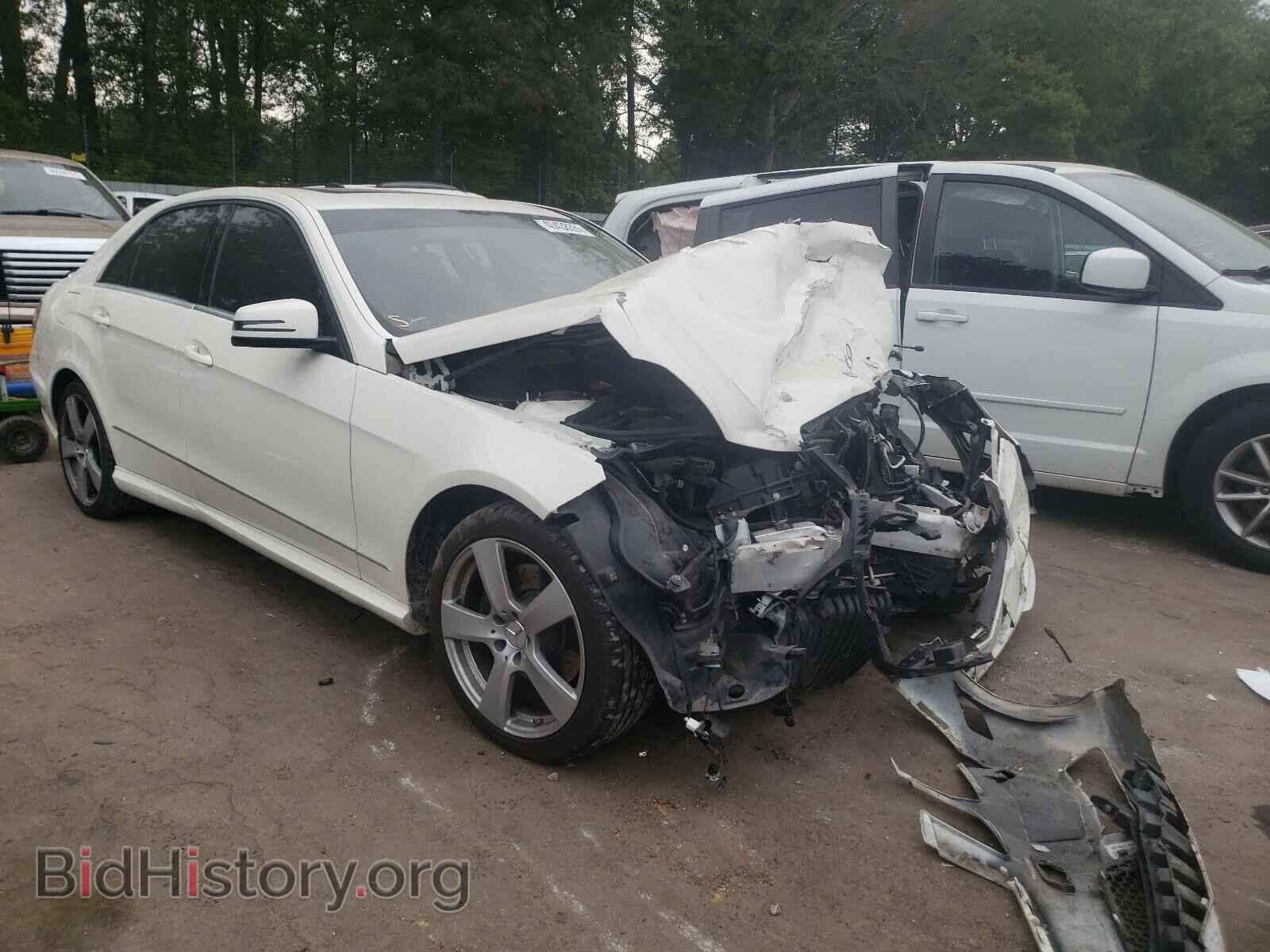 Photo WDDHF5GB6AA087975 - MERCEDES-BENZ E-CLASS 2010