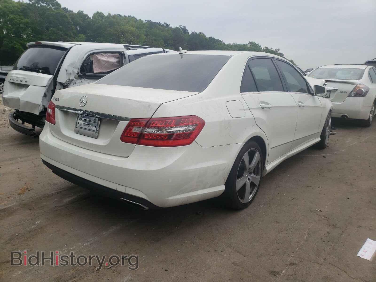2010 MERCEDES-BENZ E-CLASS - VIN: WDDHF5GB6AA087975 - Фото 4