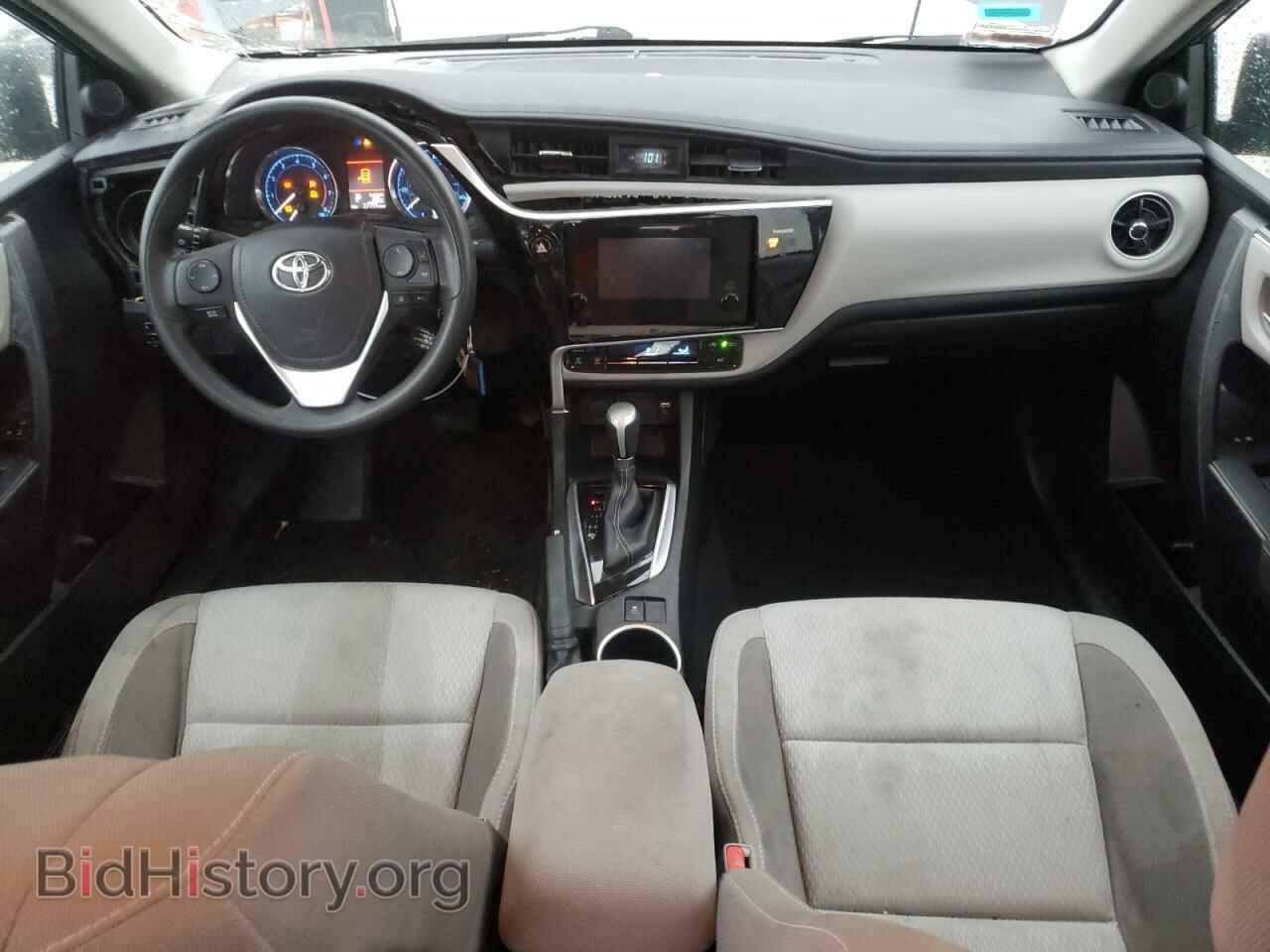 2017 TOYOTA COROLLA - VIN: 5YFBURHE7HP670194 - Фото 8