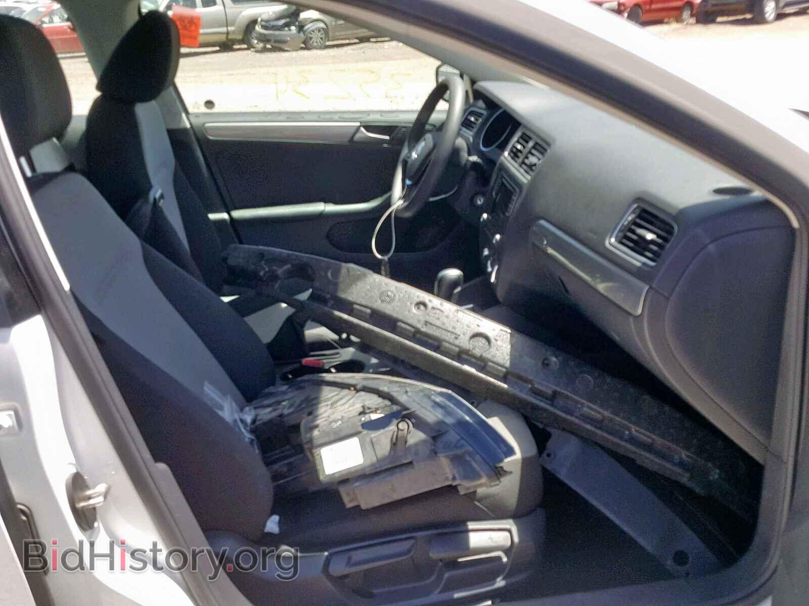 2017 VOLKSWAGEN JETTA - VIN: 3VW2B7AJ2HM291125 - Фото 5