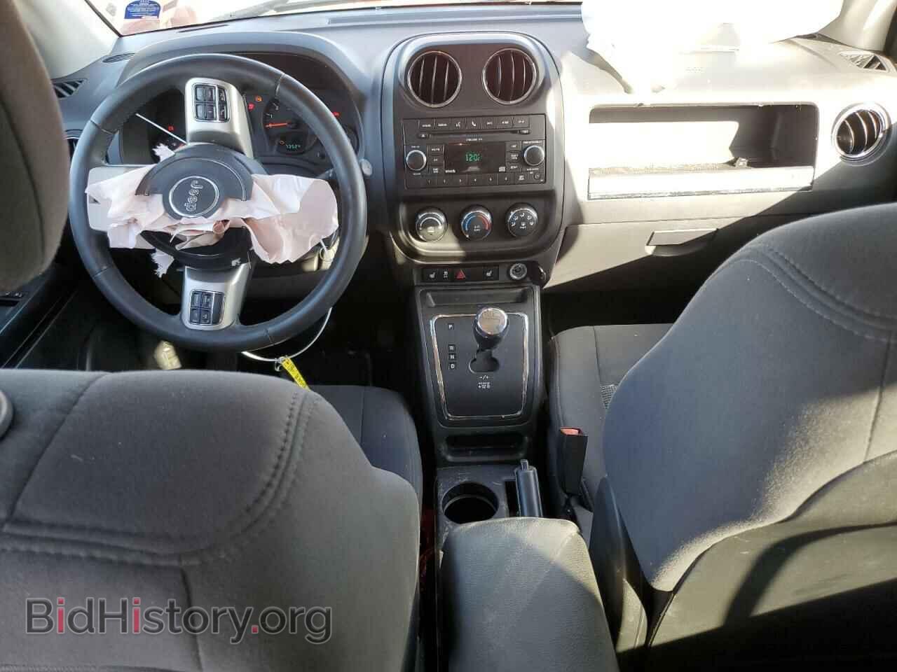 2011 JEEP COMPASS - VIN: 1J4NT1FB0BD189413 - Фото 8