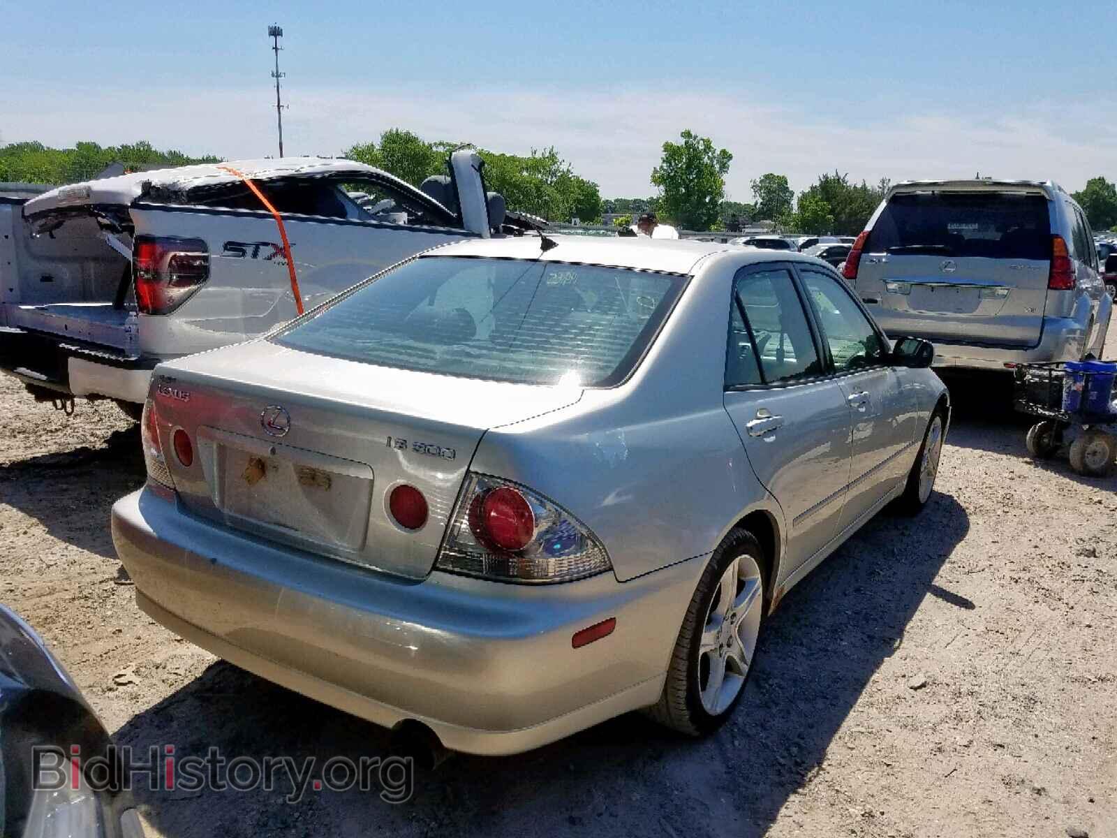 2001 LEXUS IS - VIN: JTHBD182610028443 - Photo 4