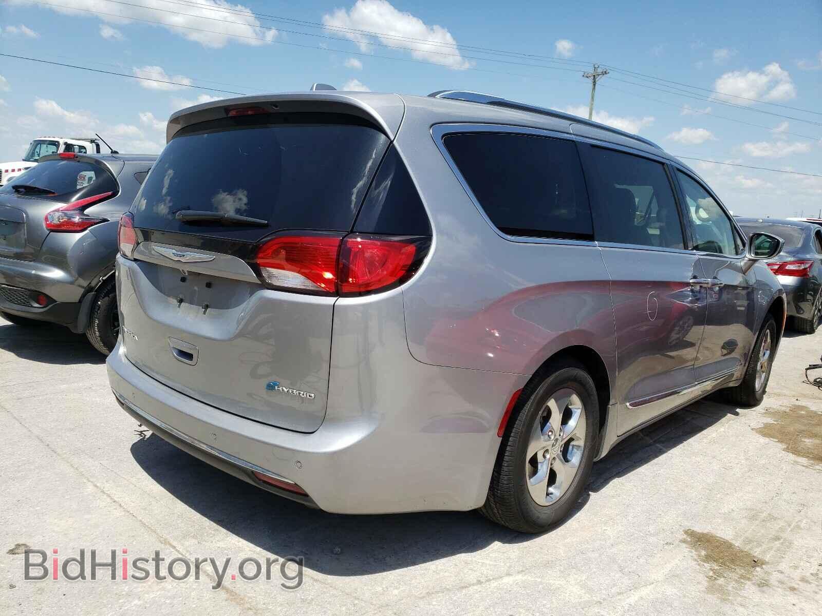 2018 CHRYSLER PACIFICA - VIN: 2C4RC1N73JR365824 - Фото 4