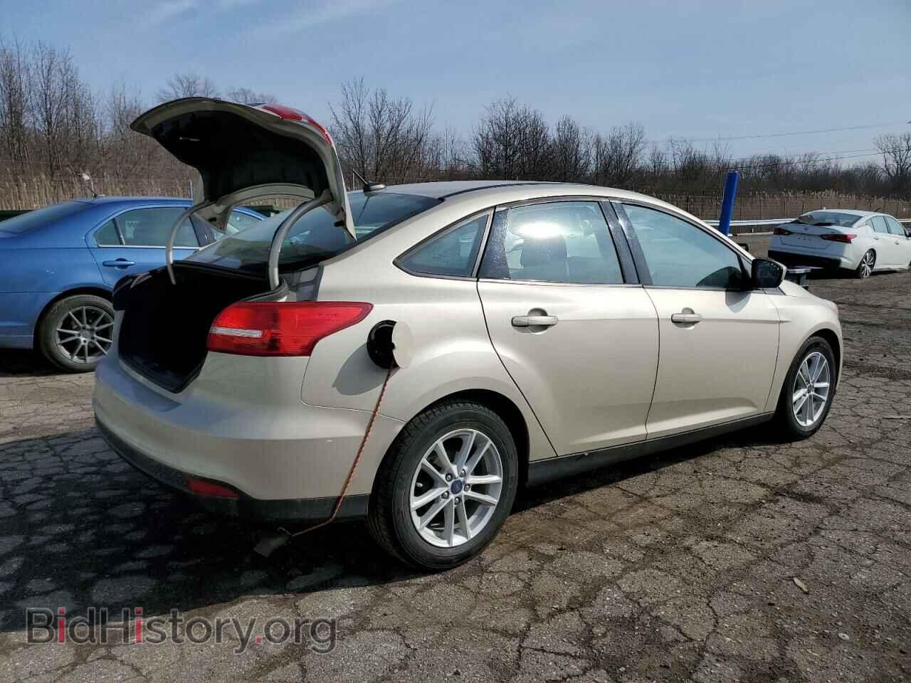 2018 FORD FOCUS - VIN: 1FADP3F2XJL239052 - Фото 3