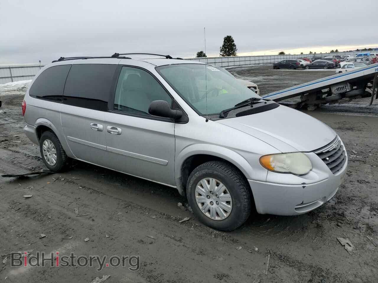 2006 CHRYSLER MINIVAN - VIN: 2A4GP44R96R611342 - Фото 4