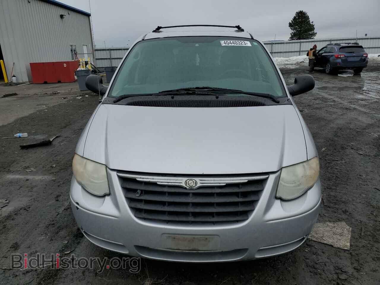 2006 CHRYSLER MINIVAN - VIN: 2A4GP44R96R611342 - Фото 5
