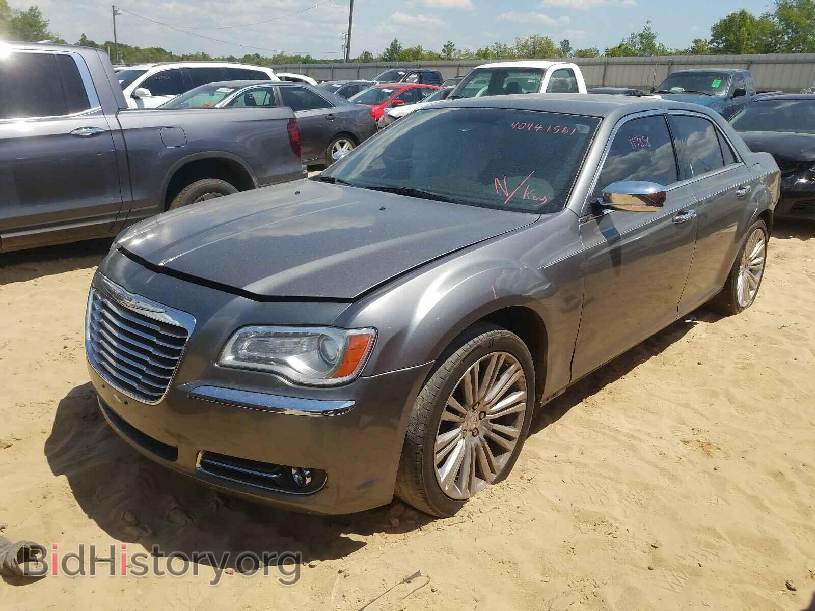 2011 CHRYSLER 300 - VIN: 2C3CA5CG9BH595336 - Фото 2