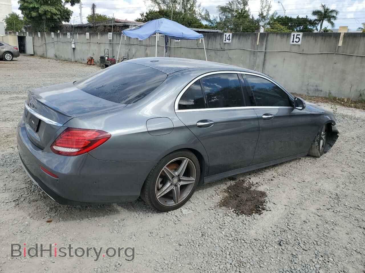 2017 MERCEDES-BENZ E-CLASS - VIN: WDDZF4JB0HA044072 - Фото 3
